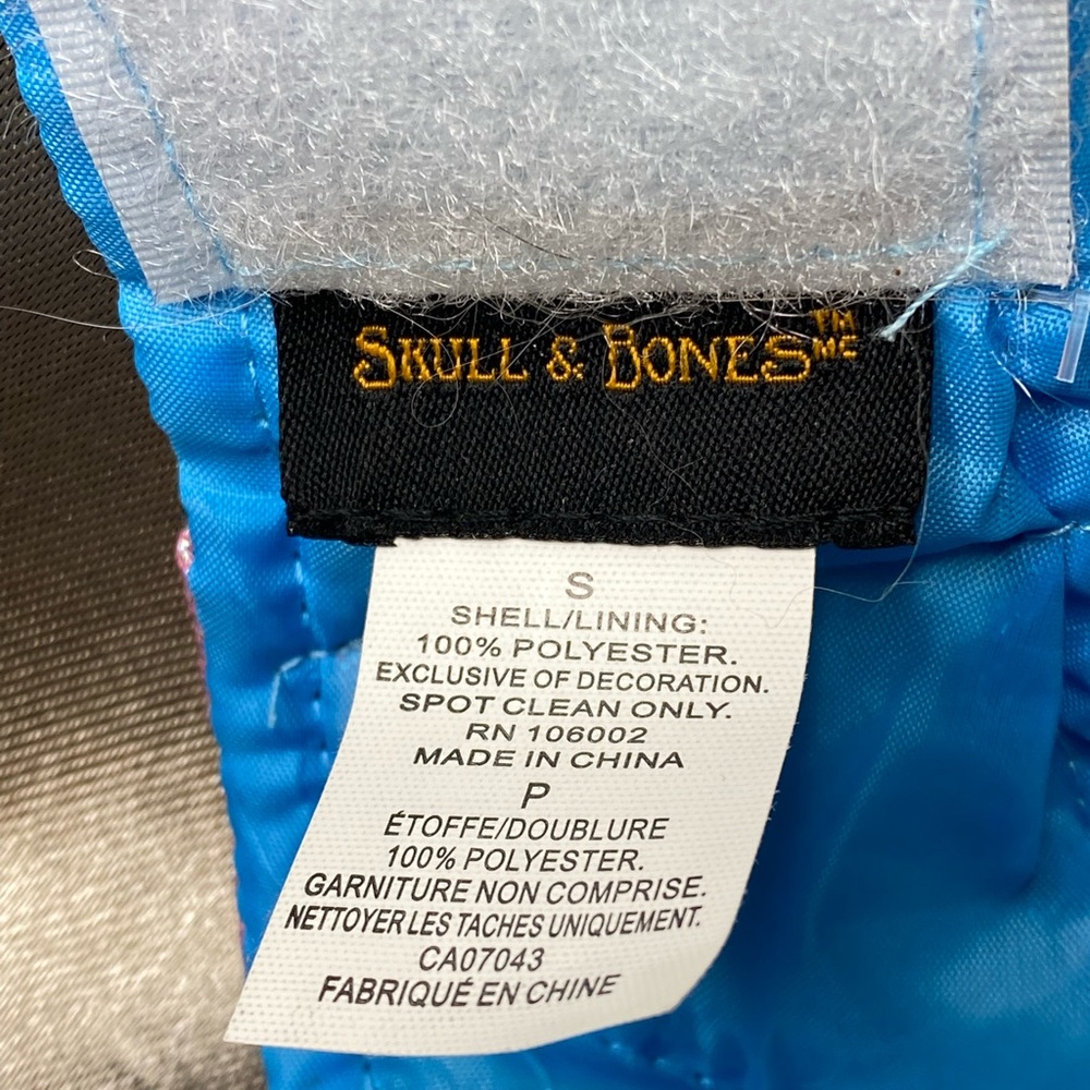 Skull & Bones Mermaid Dog Costume! Size Small. New, no tags. - Picture 12 of 12